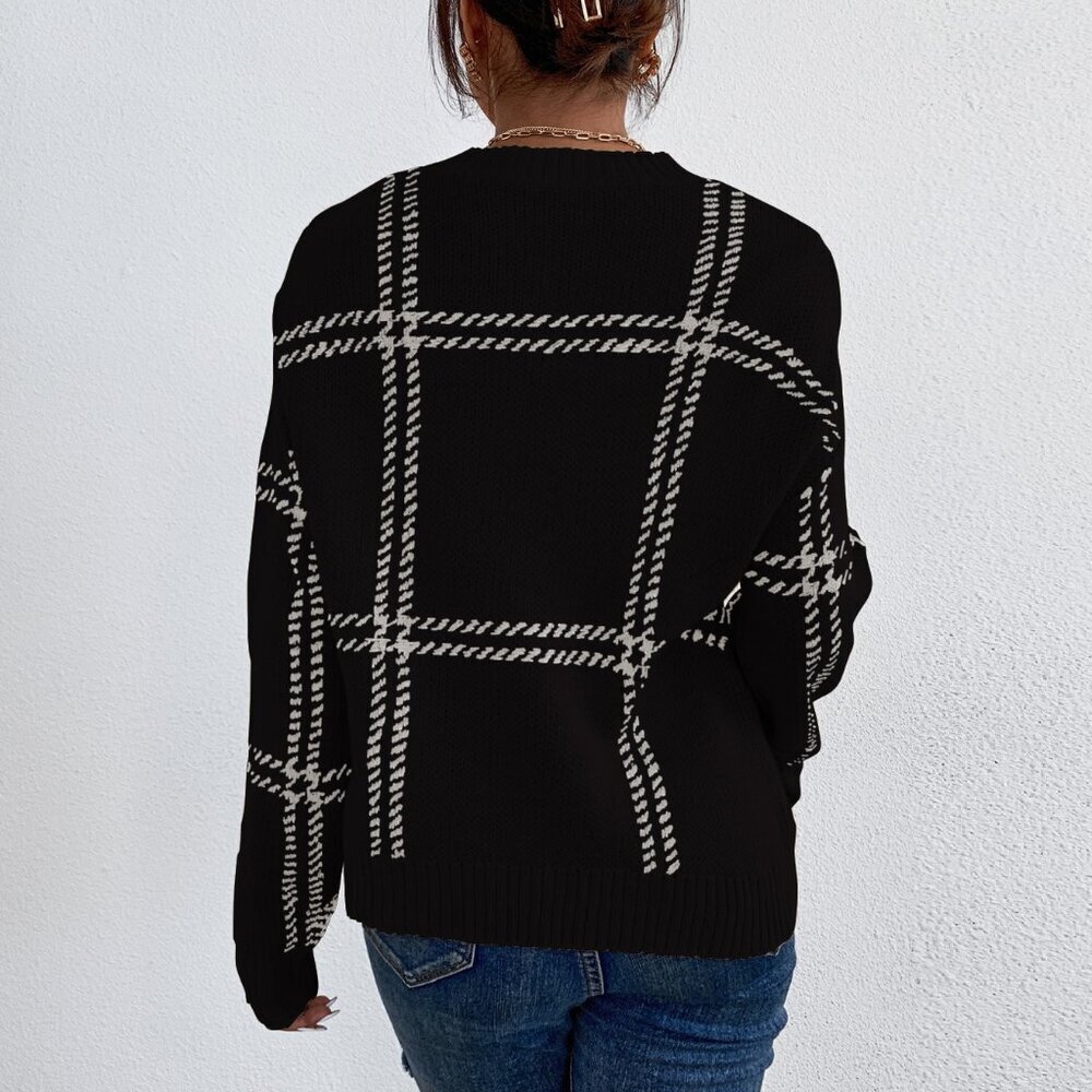 Black and White Casual Women's Plaid Drop Shoulder Long Sleeve Knit Sweater - Picture 2 of 6
